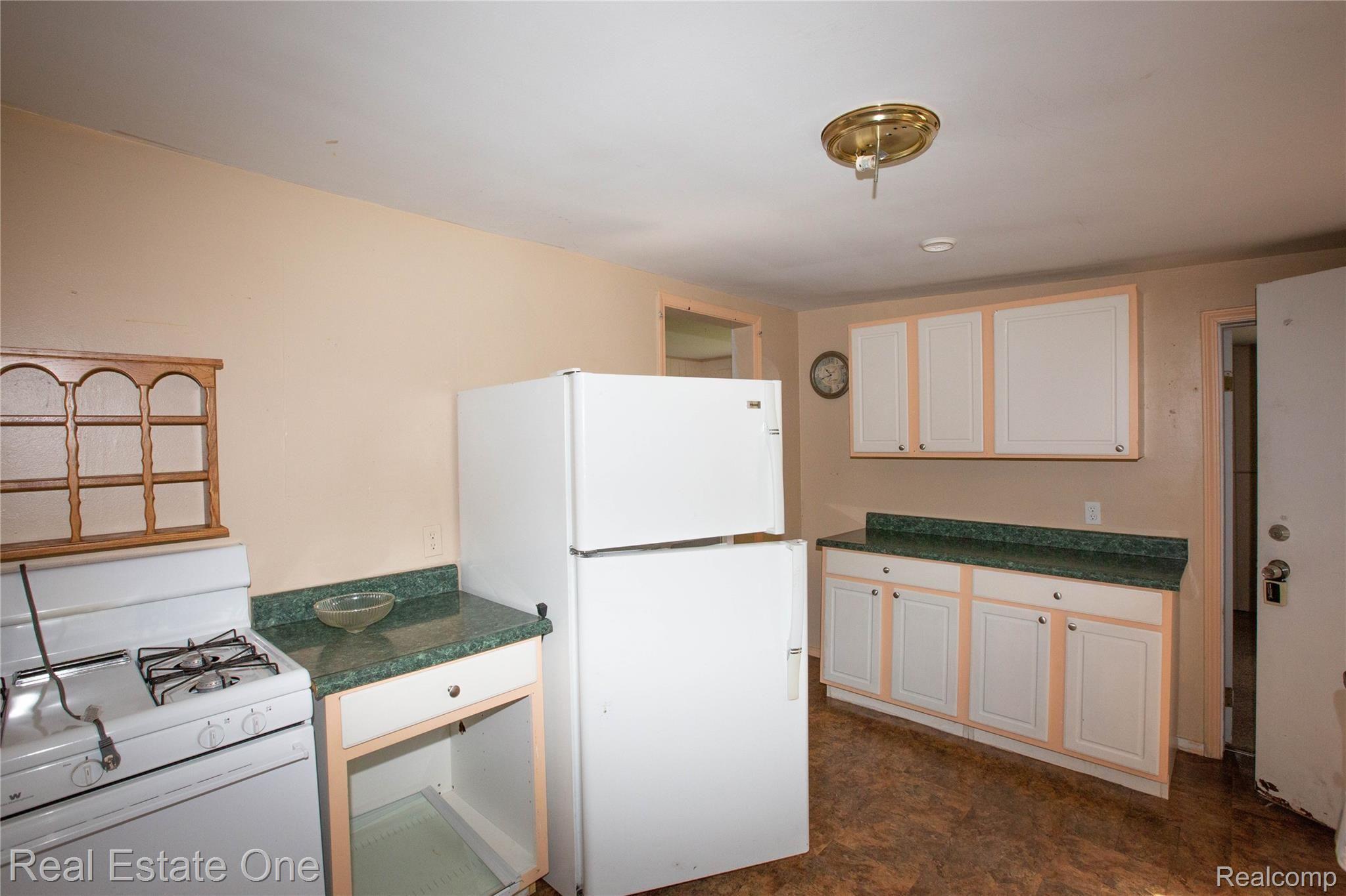 8680 Millis Road Utica, MI 48317 - Photo 35 of 43 0S4A5537.jpg