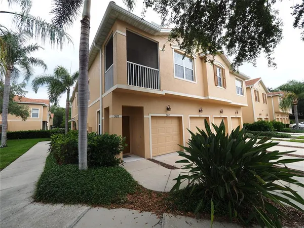 $1,700 | 3617 Parkridge Circle, Unit 11202, Sarasota, FL 34243