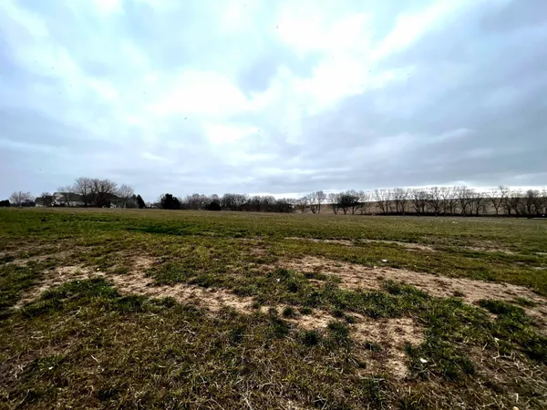 $79,900 | Lot 18 Tall Grass, Monroe, WI 53566