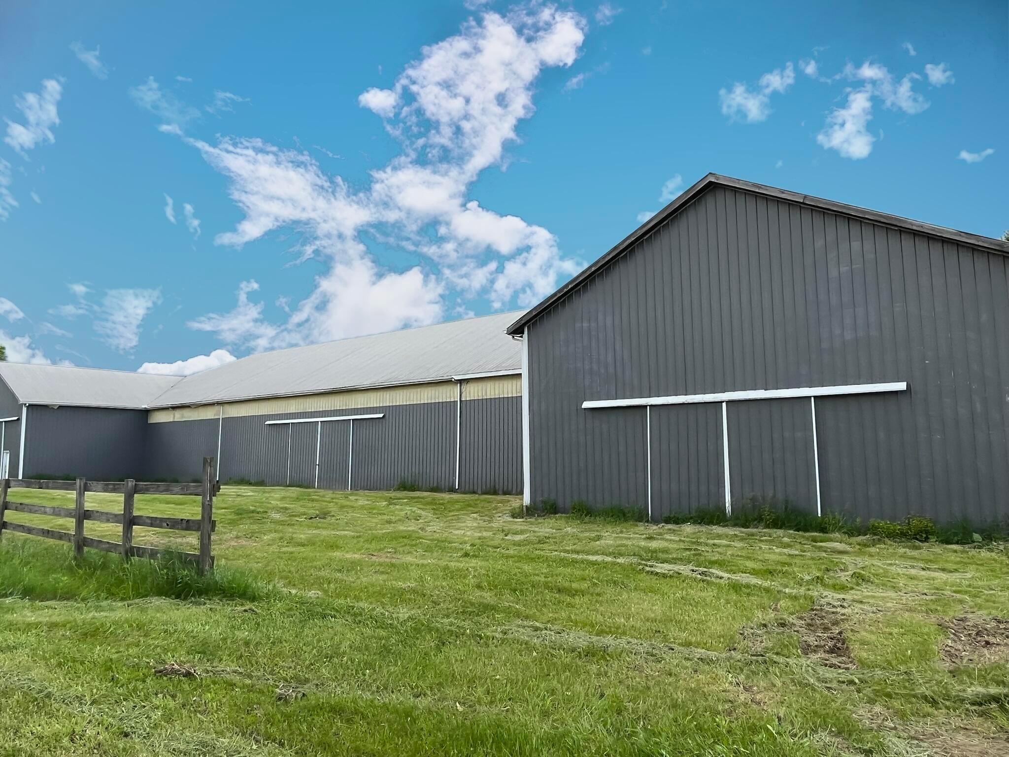 839 Rockmill Road Northwest Lancaster, OH 43130 - Photo 45 of 74 48. Barn Exterior