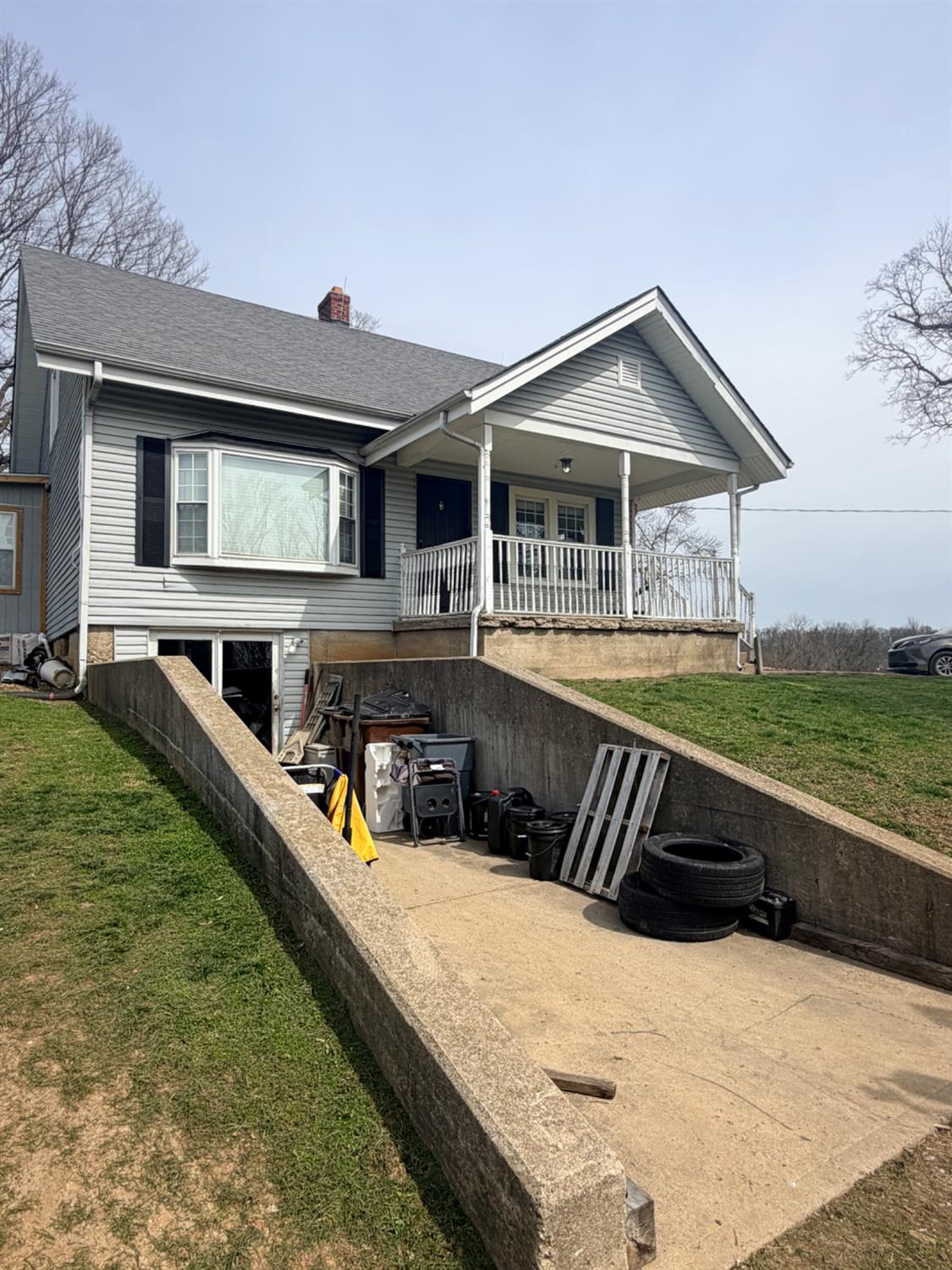 4035 Calihan Road West Harrison, IN 47060 - Photo 3 of 68