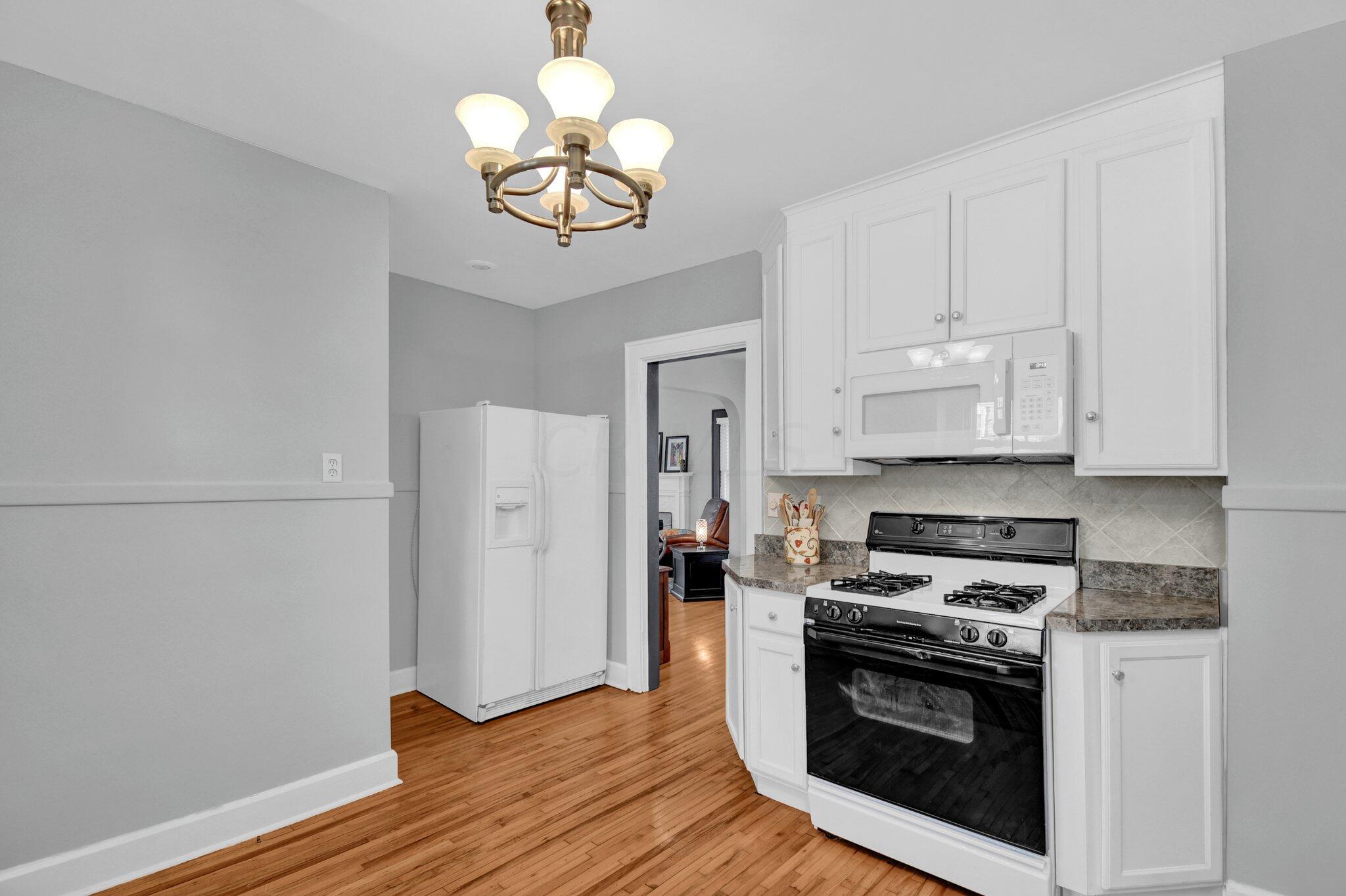 857 Vernon Road Bexley, OH 43209 - Photo 13 of 36 14-web-or-mls-857-vernon-rd