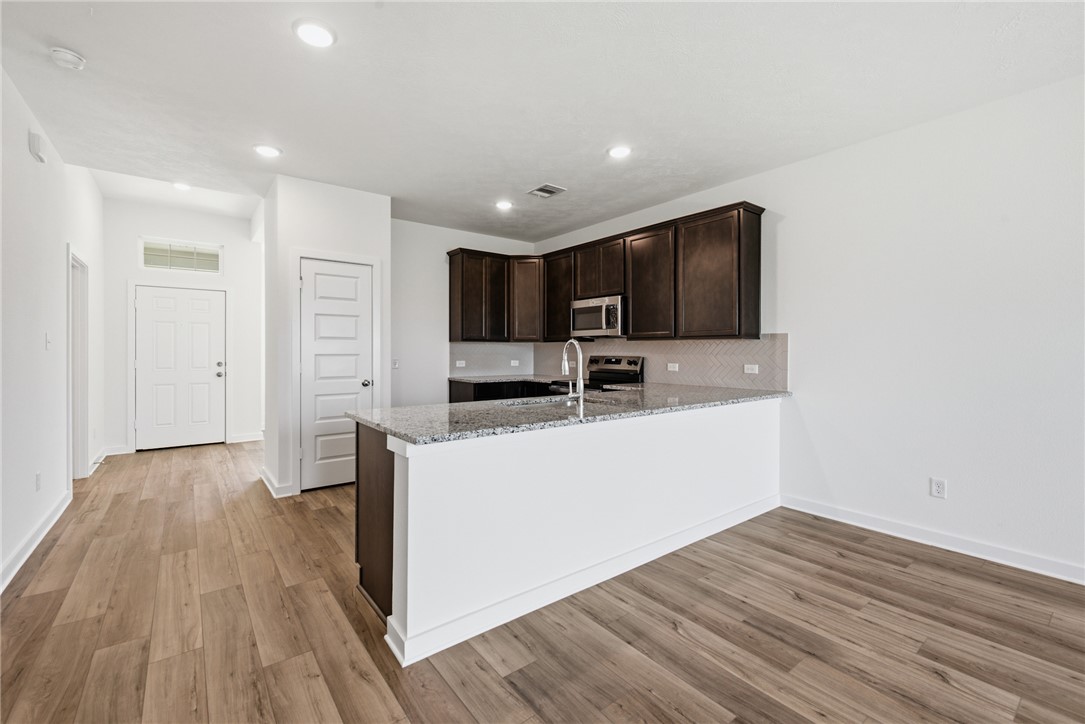 2422 Rooke Road Bryan, TX 77807 - Photo 10 of 30