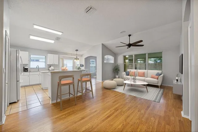 $364,900 | 3022 Beaver Pond Trail, Valrico, FL 33596