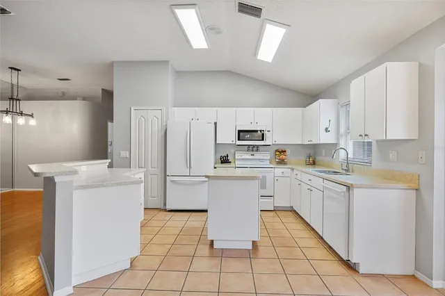 $364,900 | 3022 Beaver Pond Trail, Valrico, FL 33596