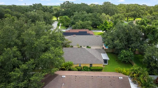 $364,900 | 3022 Beaver Pond Trail, Valrico, FL 33596