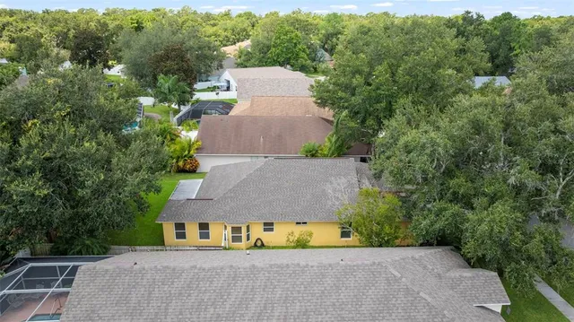 $364,900 | 3022 Beaver Pond Trail, Valrico, FL 33596