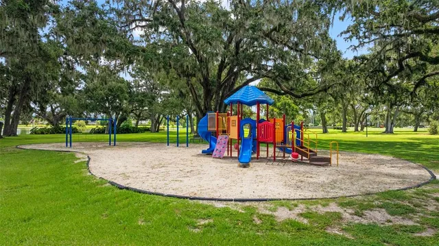 $364,900 | 3022 Beaver Pond Trail, Valrico, FL 33596