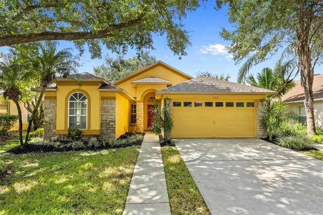 $364,900 | 3022 Beaver Pond Trail, Valrico, FL 33596