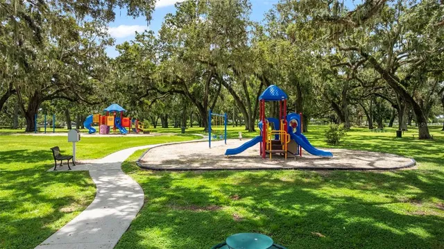 $364,900 | 3022 Beaver Pond Trail, Valrico, FL 33596