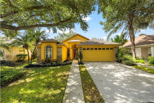 $364,900 | 3022 Beaver Pond Trail, Valrico, FL 33596