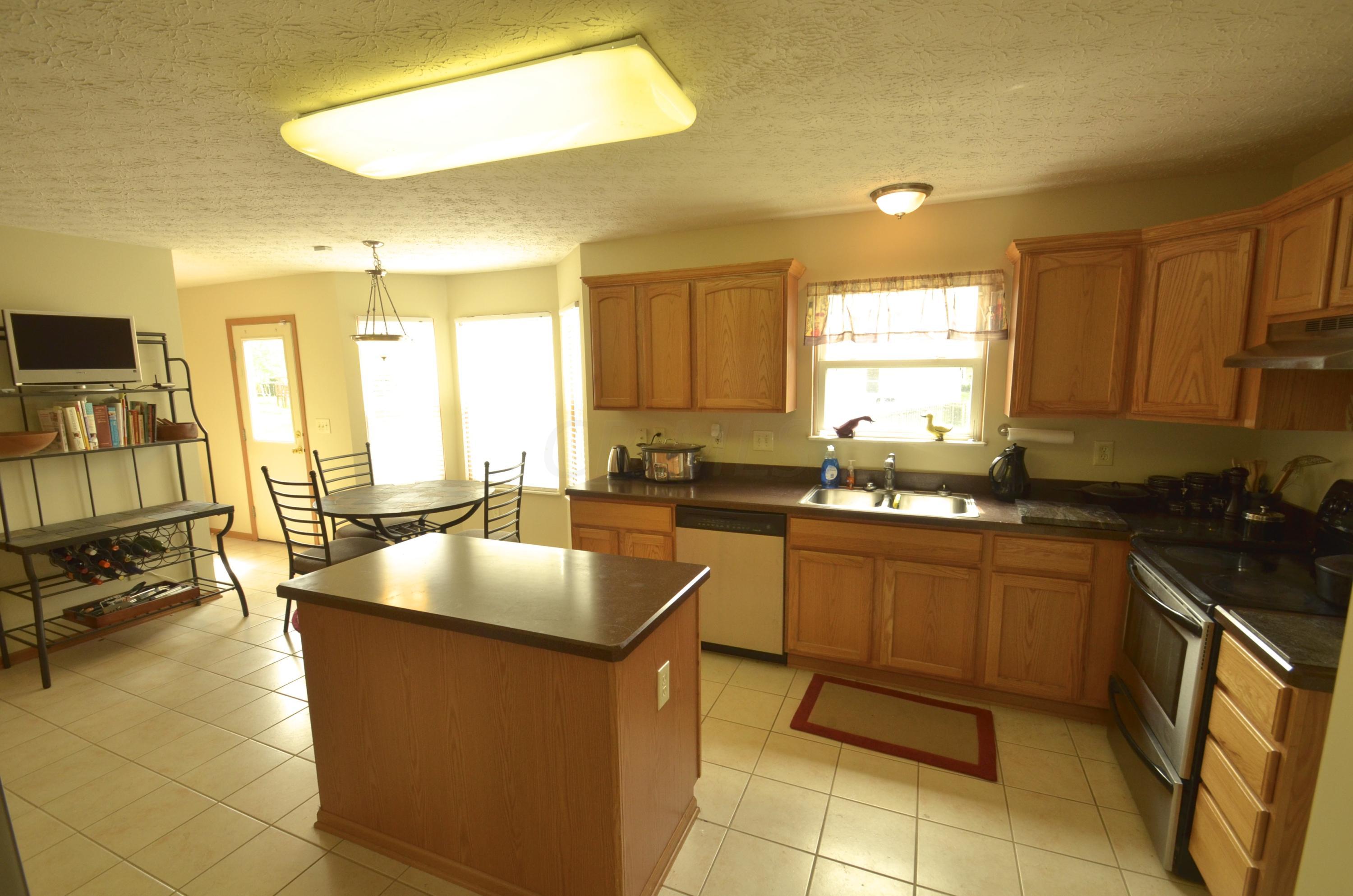 7972 Fielding School Road Westerville, OH 43081 - Photo 11 of 29