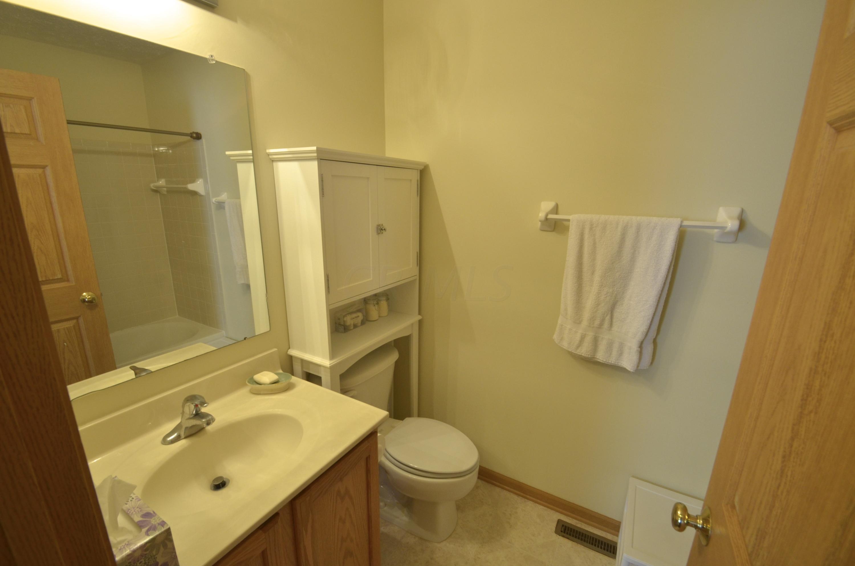 7972 Fielding School Road Westerville, OH 43081 - Photo 18 of 29