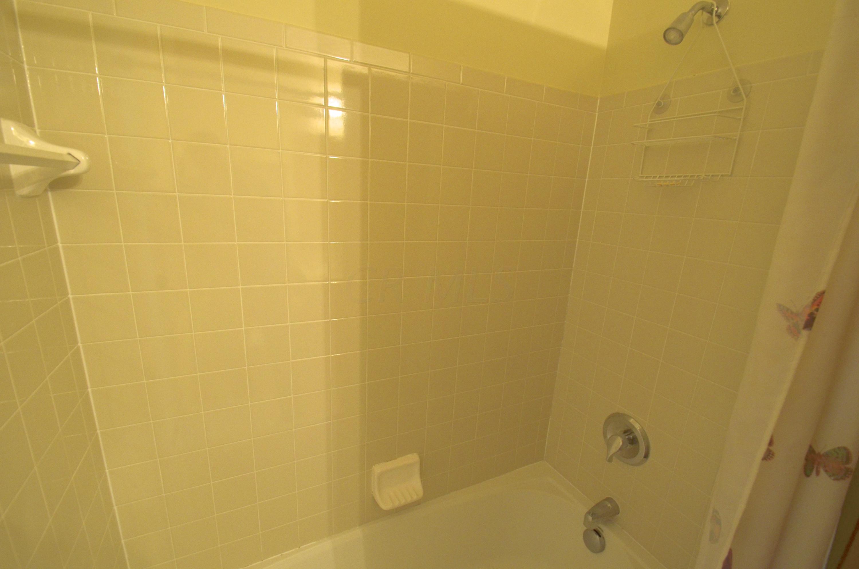 7972 Fielding School Road Westerville, OH 43081 - Photo 19 of 29