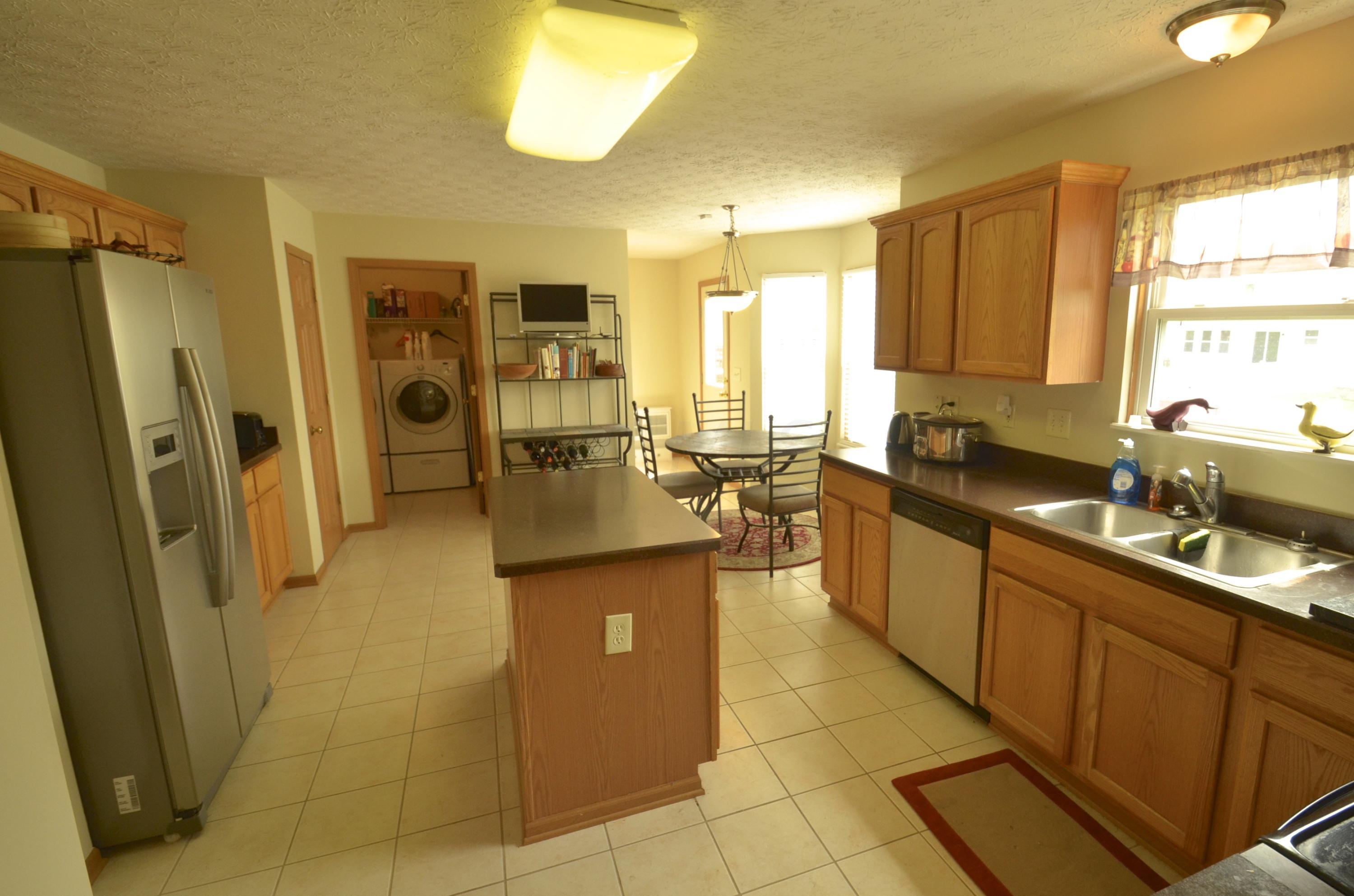 7972 Fielding School Road Westerville, OH 43081 - Photo 8 of 29