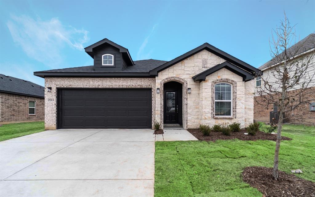 2213 Ridgecrest Lane Sherman, TX 75092 - Photo 1 of 13