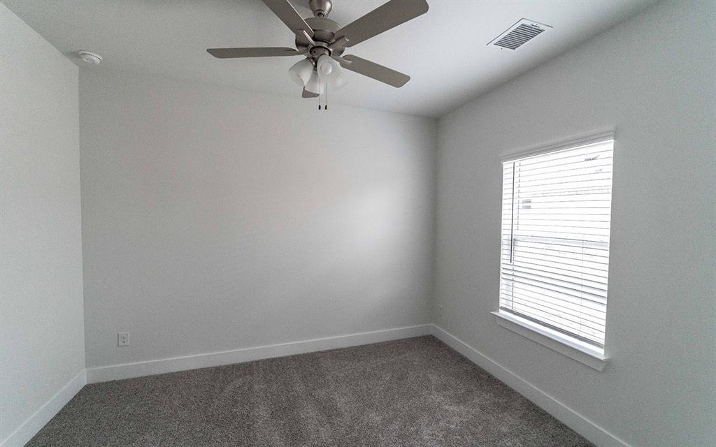 2213 Ridgecrest Lane Sherman, TX 75092 - Photo 12 of 13