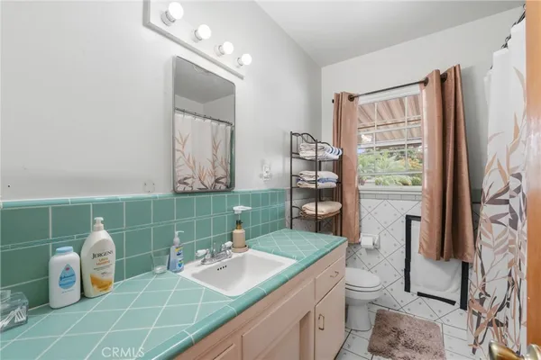 $795,000 | 12752 Cowley Avenue, Downey, CA 90242