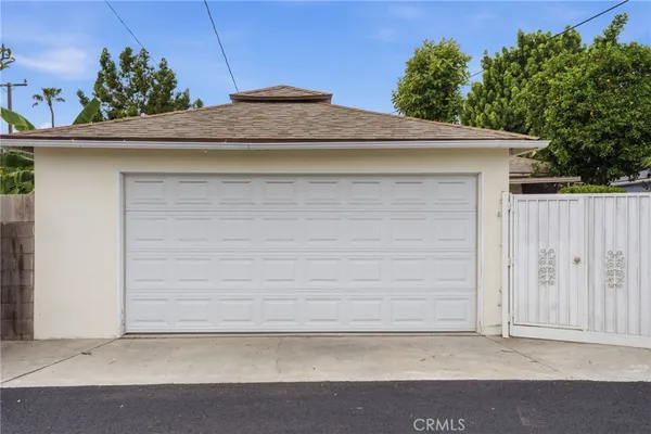 $795,000 | 12752 Cowley Avenue, Downey, CA 90242