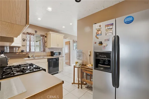 $795,000 | 12752 Cowley Avenue, Downey, CA 90242