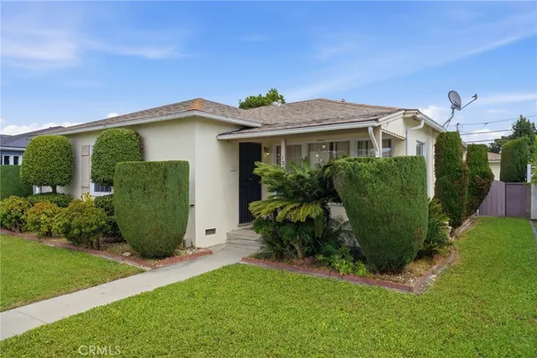 $795,000 | 12752 Cowley Avenue, Downey, CA 90242