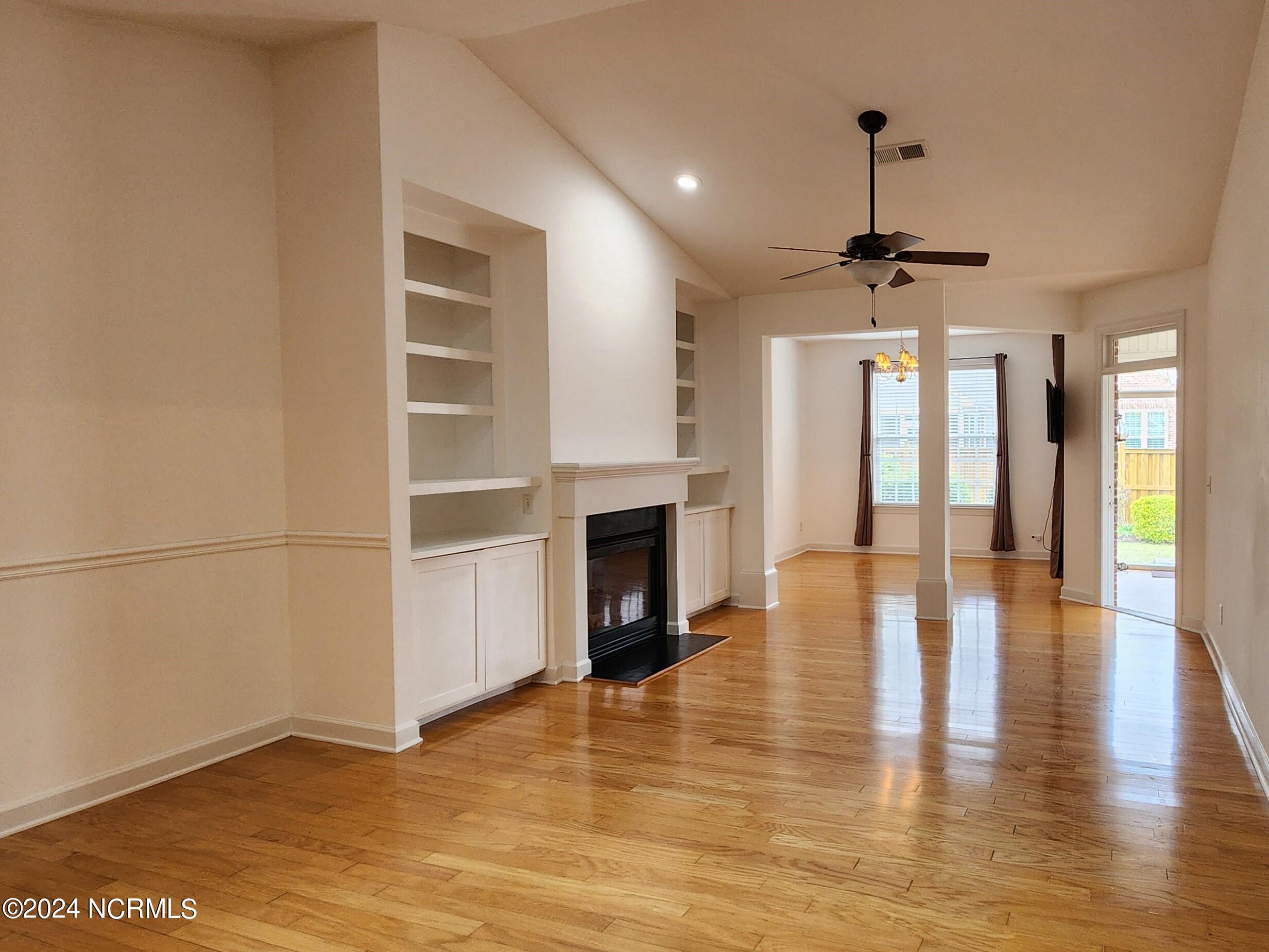 1316 Arbor Ridge Way Leland, NC 28451 - Photo 7 of 38 6