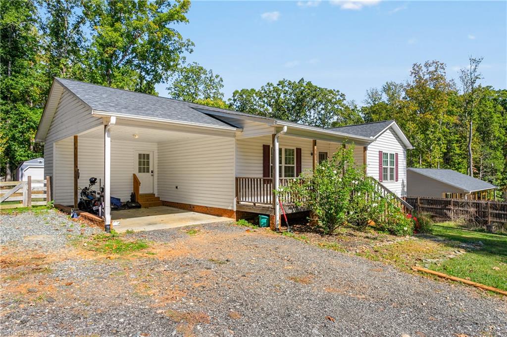 5356 Covered Bridge Road Trinity, NC 27370 - Photo 4 of 41