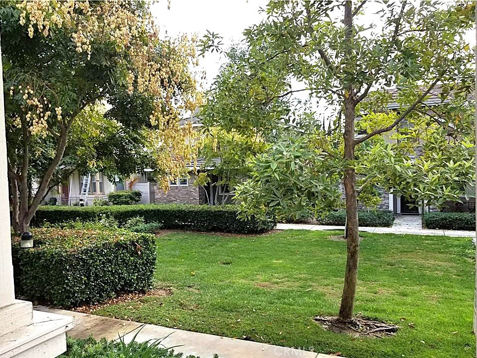 1828 Booth Court Fullerton, CA 92833 - Photo 4 of 36