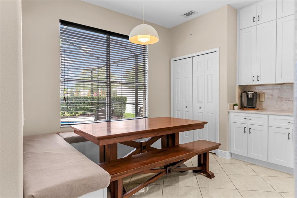 7627 Rathdown Lane Wesley Chapel, FL 33545 - Photo 15 of 57
