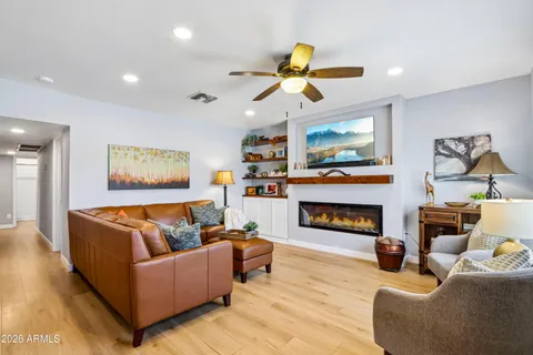 $549,000 | 512 North 9th Avenue, Phoenix, AZ 85007
