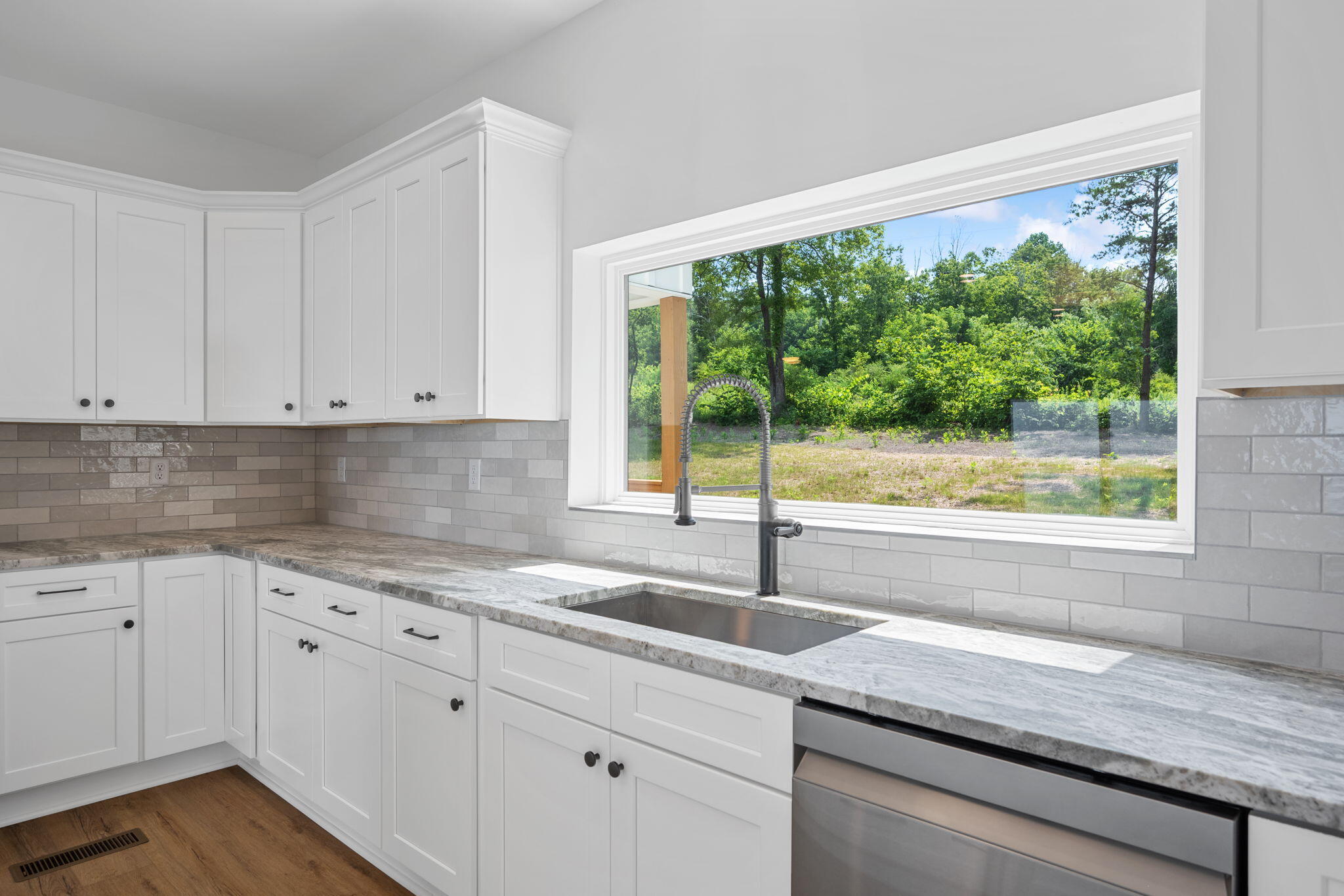 2255 Big Fork Road Chattanooga, TN 37405 - Photo 17 of 44 40-web-or-mls-DSC_8757