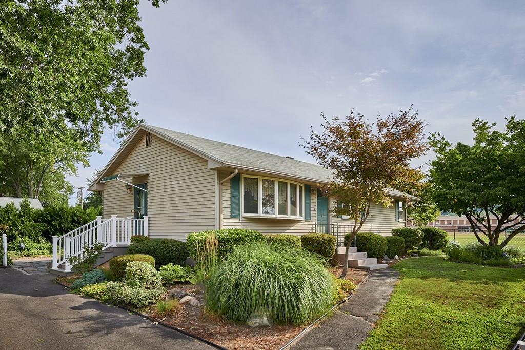 116 Harding Street Chicopee, MA 01013 - Photo 1 of 38 Gallery Image 1