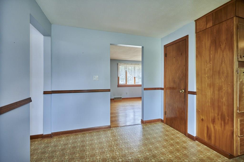 116 Harding Street Chicopee, MA 01013 - Photo 21 of 38 Gallery Image 21