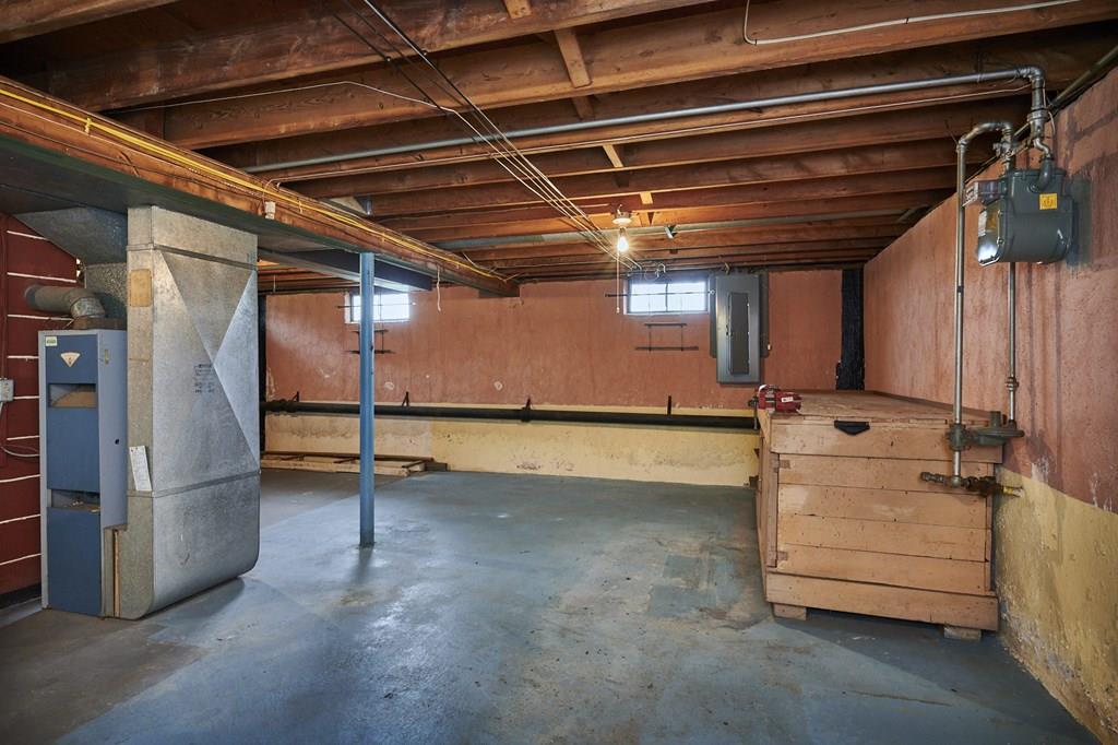 116 Harding Street Chicopee, MA 01013 - Photo 24 of 38 Gallery Image 24