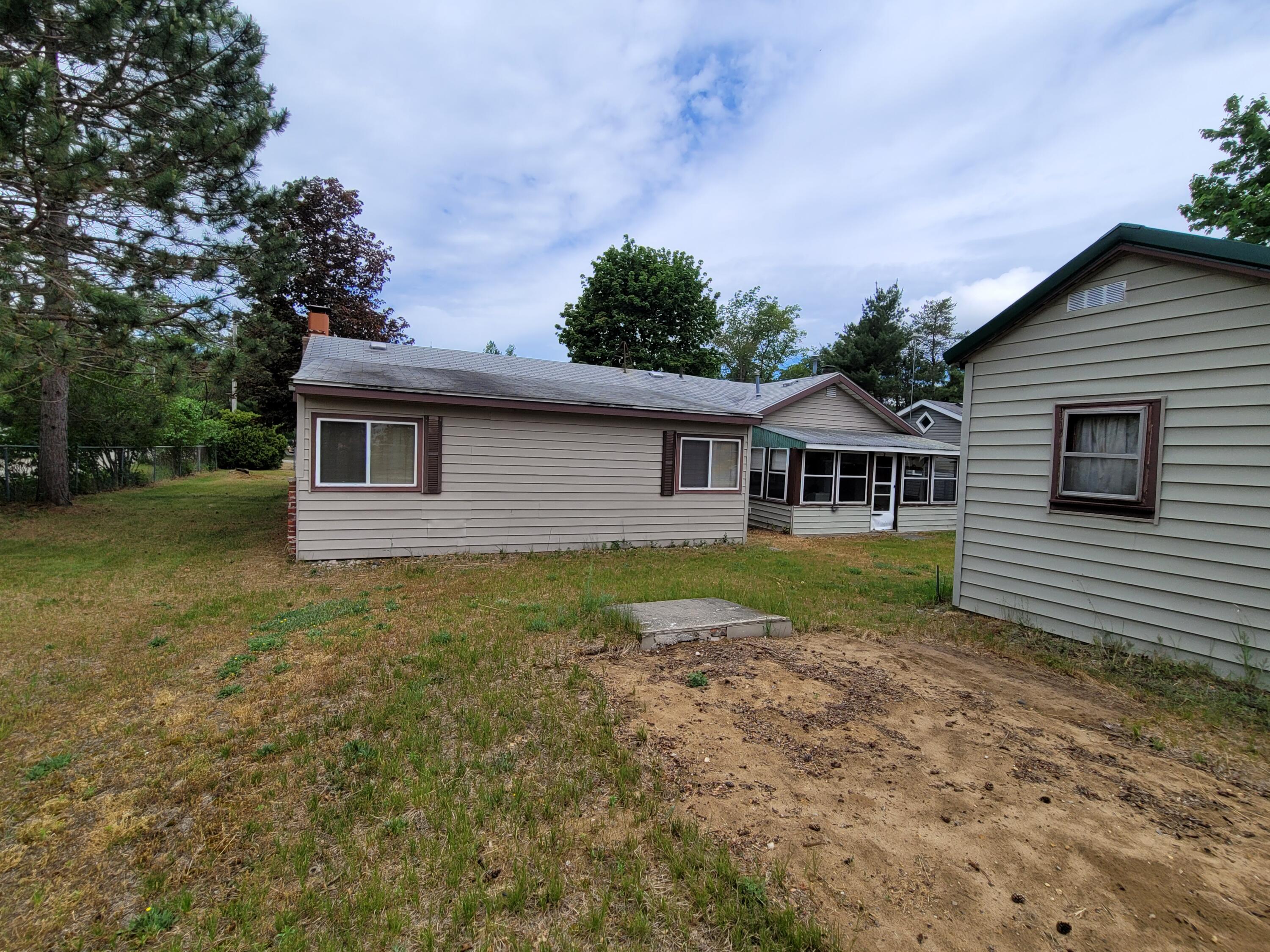 1352 Ontario Road St. Helen, MI 48656 - Photo 4 of 20 Gallery Image 4