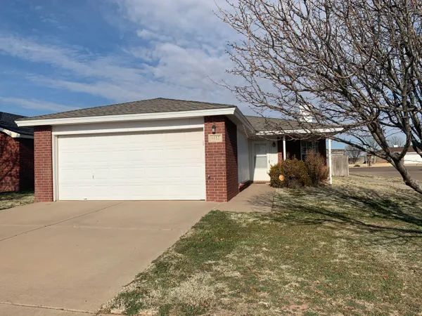 $1,350 | 6112 7th Drive, Lubbock, TX 79416