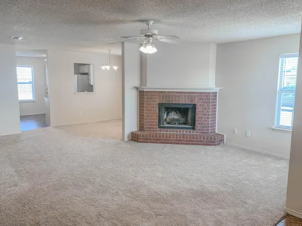 $1,350 | 6112 7th Drive, Lubbock, TX 79416