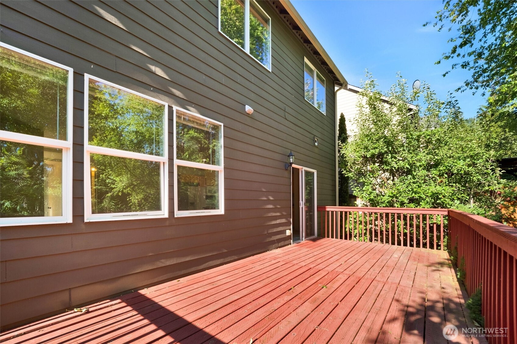 2426 Stafford Way Bothell, WA 98012 - Photo 35 of 40