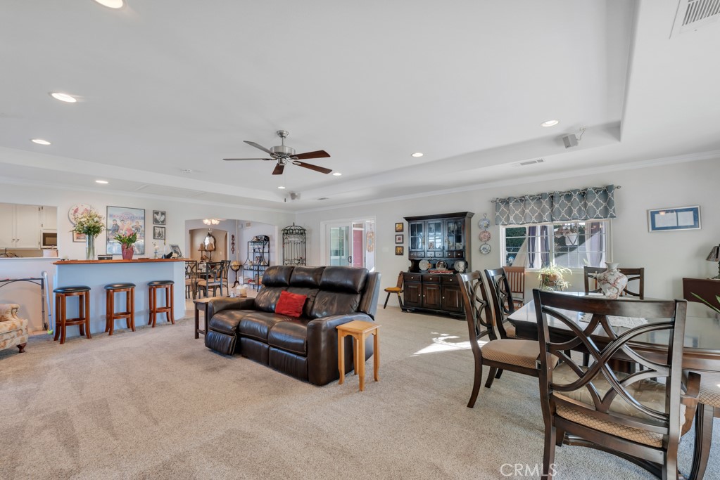 3307 Cole Avenue Simi Valley, CA 93063 - Photo 14 of 38