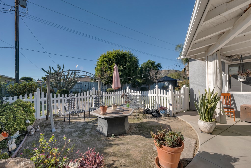 3307 Cole Avenue Simi Valley, CA 93063 - Photo 25 of 38