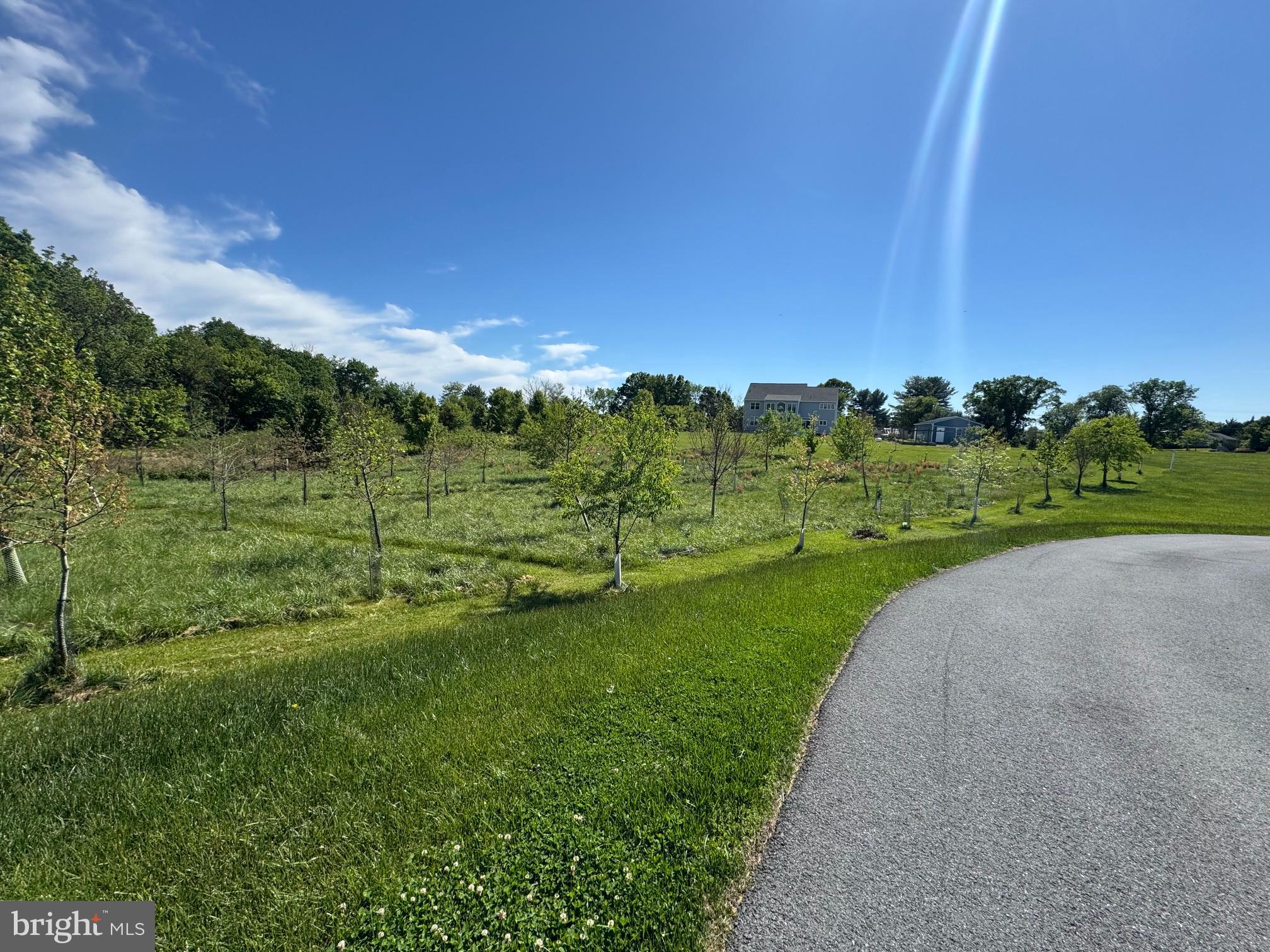 15491 Barnesville Road Boyds, MD 20841 - Photo 5 of 18 a view of a golf course with a building