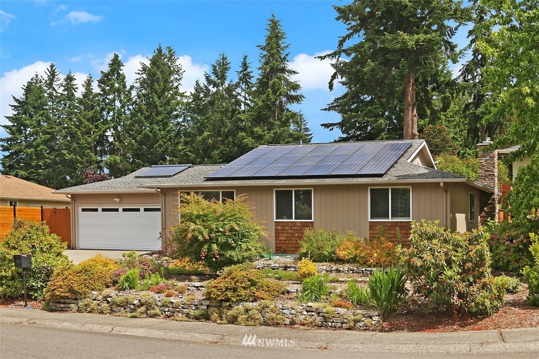 13714 Southeast 163rd Street Renton, WA 98058 - Photo 1 of 29 Gallery Image 1
