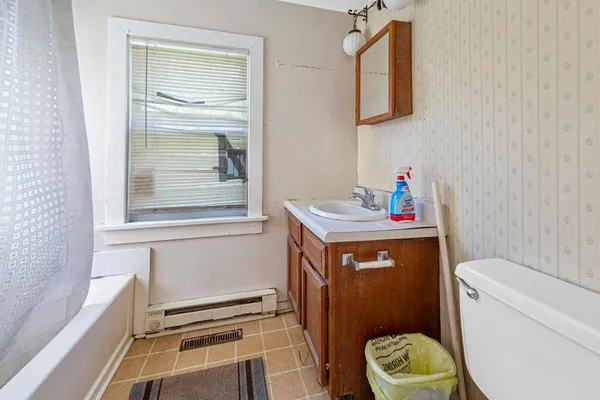 $289,900 | 2306 4th Street, Eau Claire, WI 54703