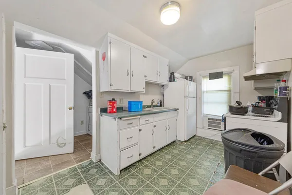 $289,900 | 2306 4th Street, Eau Claire, WI 54703