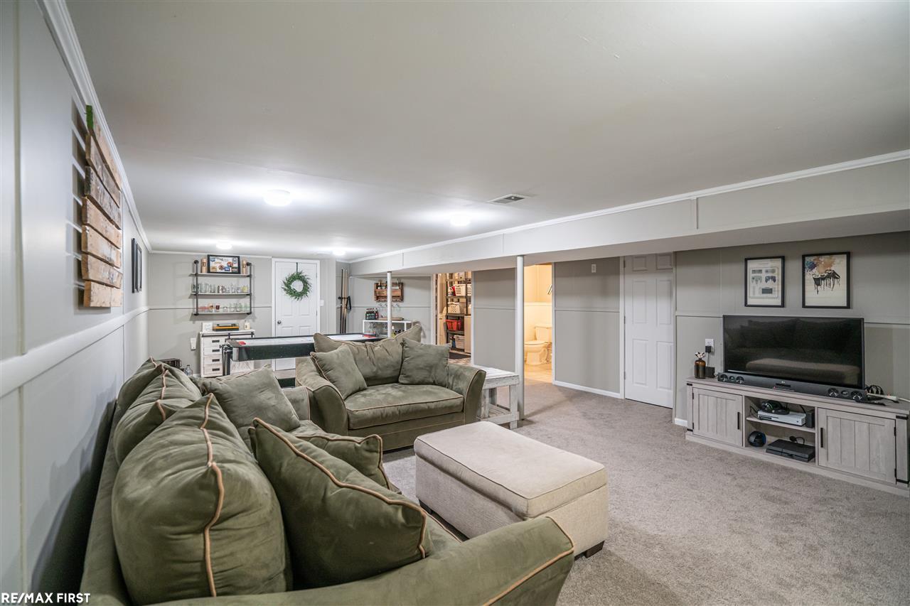 40966 Pickett Ridge Road Sterling Heights, MI 48313 - Photo 18 of 27