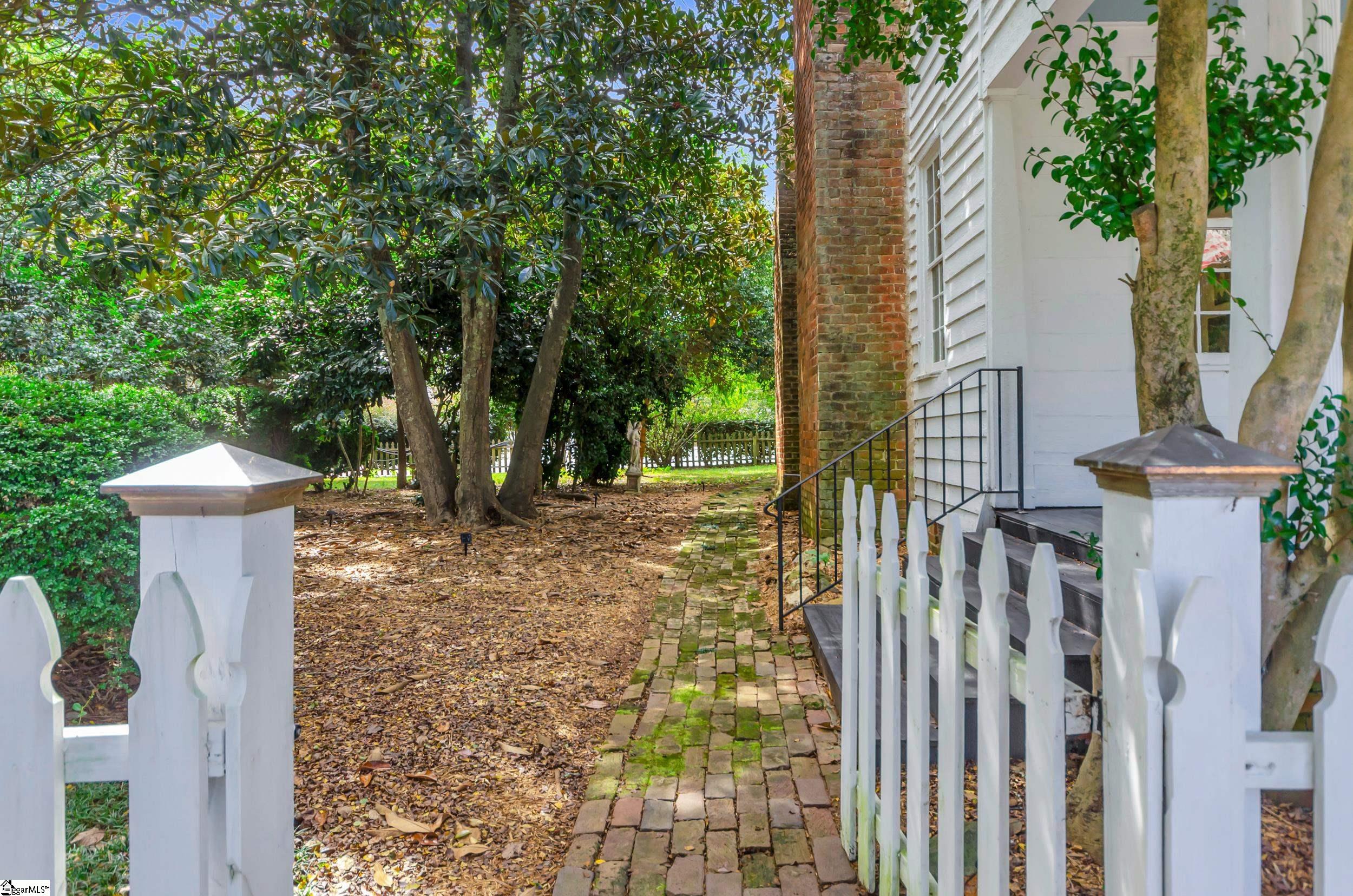 204 South Main Street Abbeville, SC 29620 - Photo 15 of 49