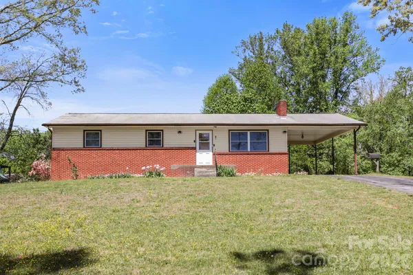 $350,000 | 41 Hartshorn Drive, Candler, NC 28715