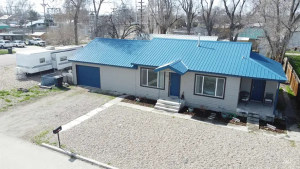 $229,000 | 705 North 2nd Street, Nyssa, OR 97913