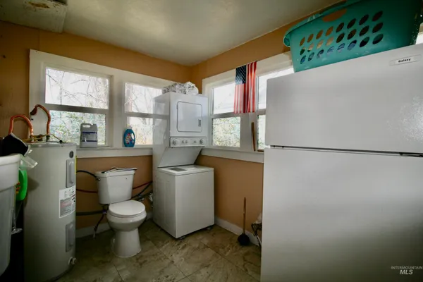 $209,900 | 705 North 2nd Street, Nyssa, OR 97913