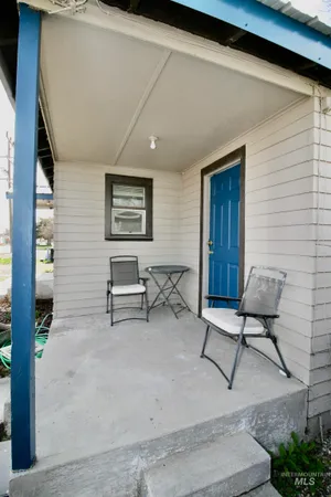 $209,900 | 705 North 2nd Street, Nyssa, OR 97913